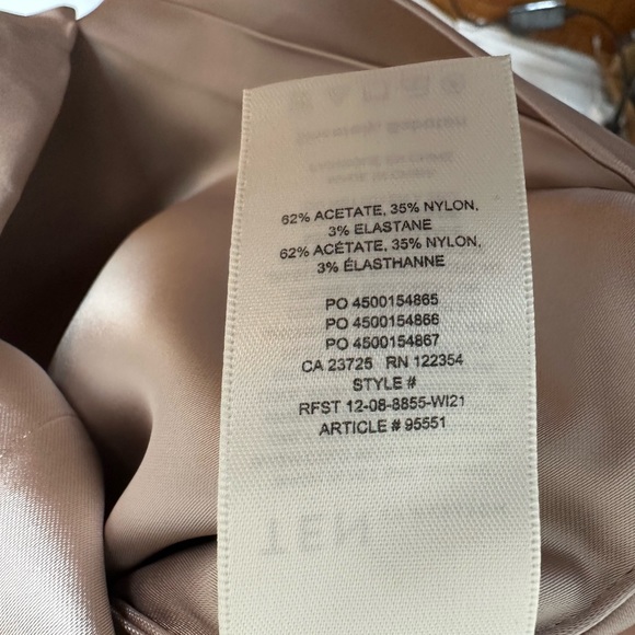 Great little dress for a night out with girls, or a hit date night! - Picture 7 of 8